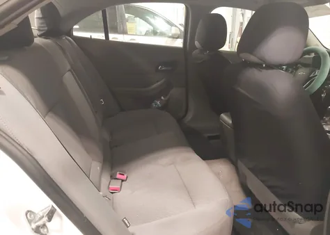 2015 Chevrolet Malibu 1Fl z USA, uszkodzony, nr VIN 1G11A5SL5FU145292